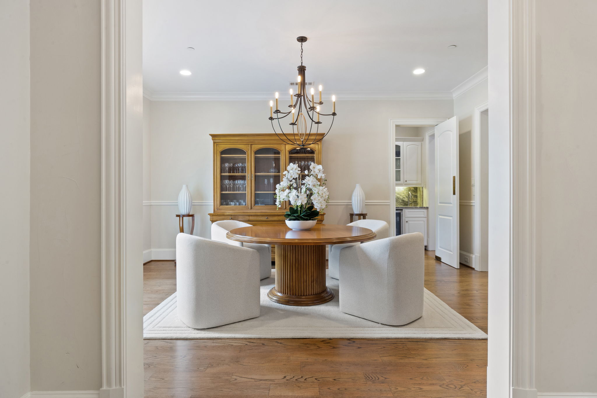 4234 Williamsburg Road Dallas TX 75220