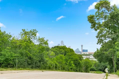 1228 Clifftop Lane Dallas TX 75208