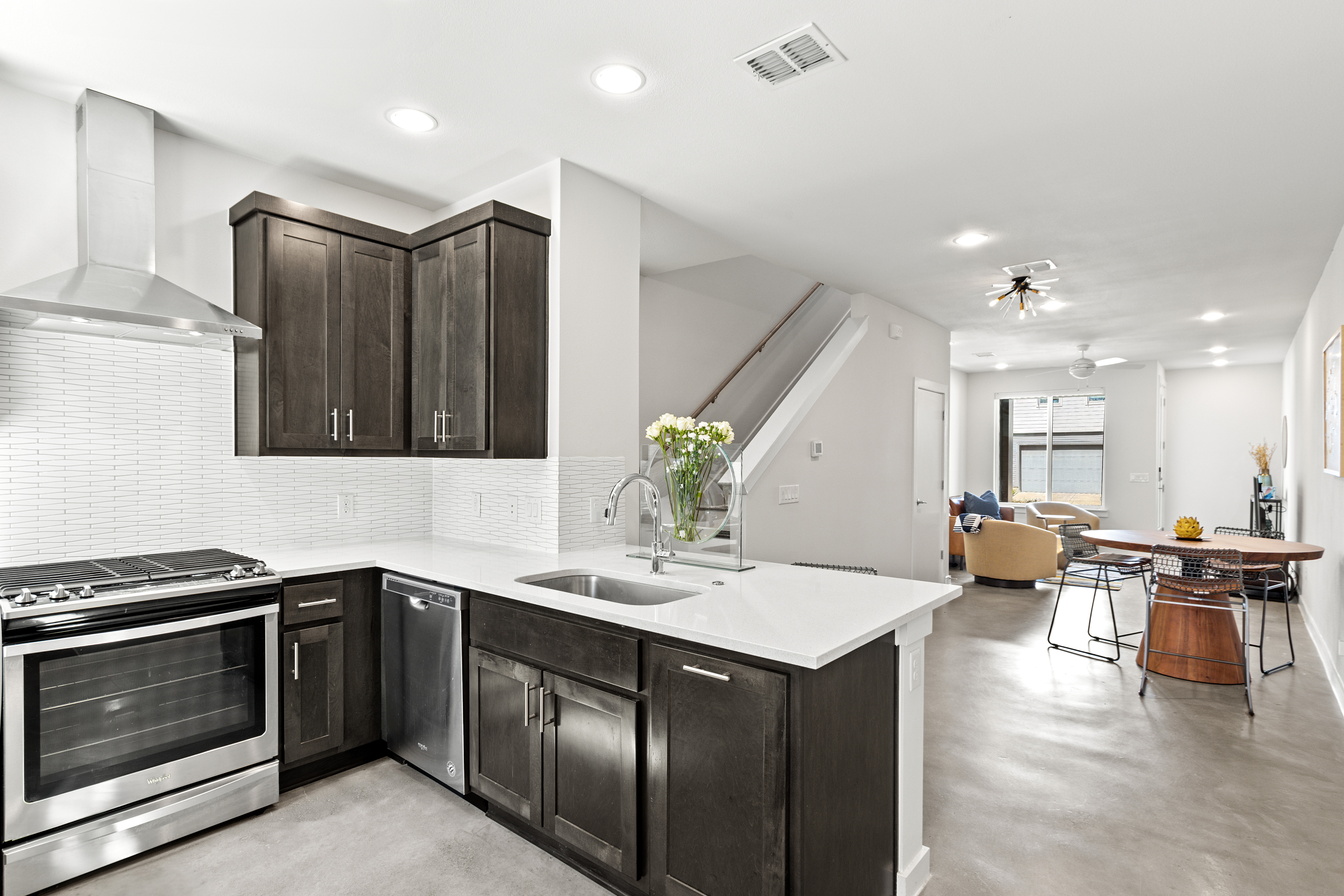 1228 Clifftop Lane Dallas TX 75208