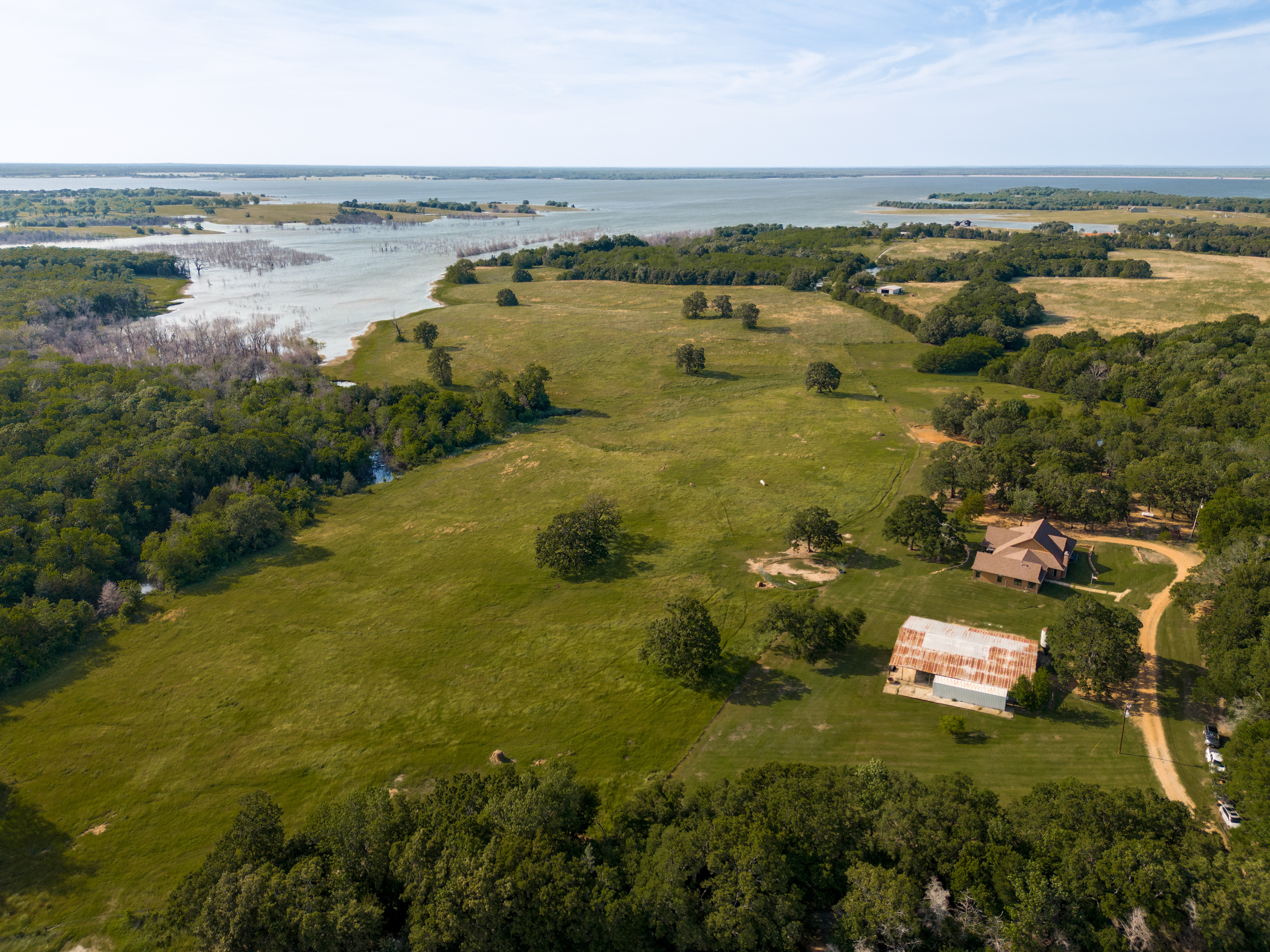 1955 County Road 2980 Windom TX 75492