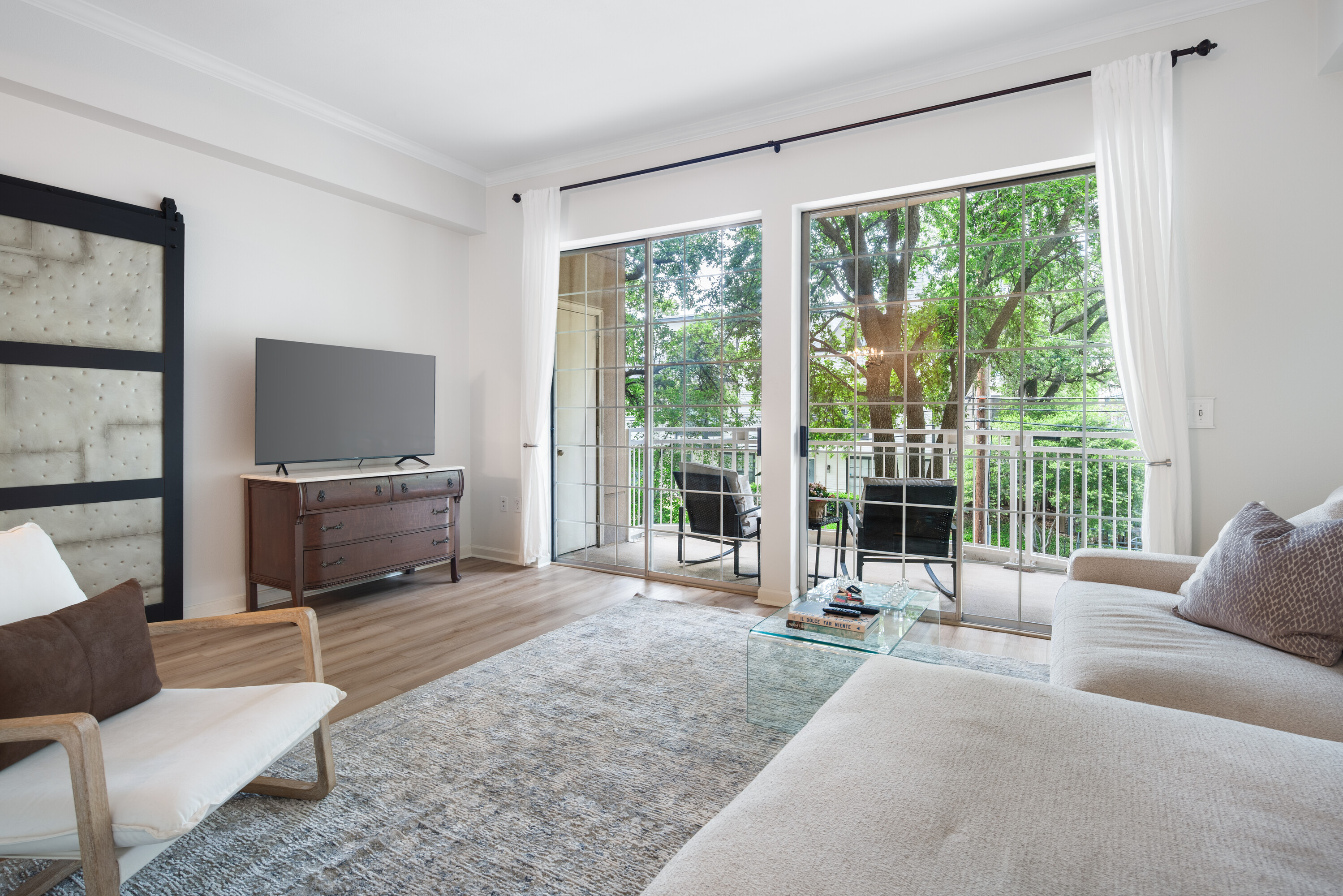 3225 Turtle Creek Boulevard Dallas TX 75219