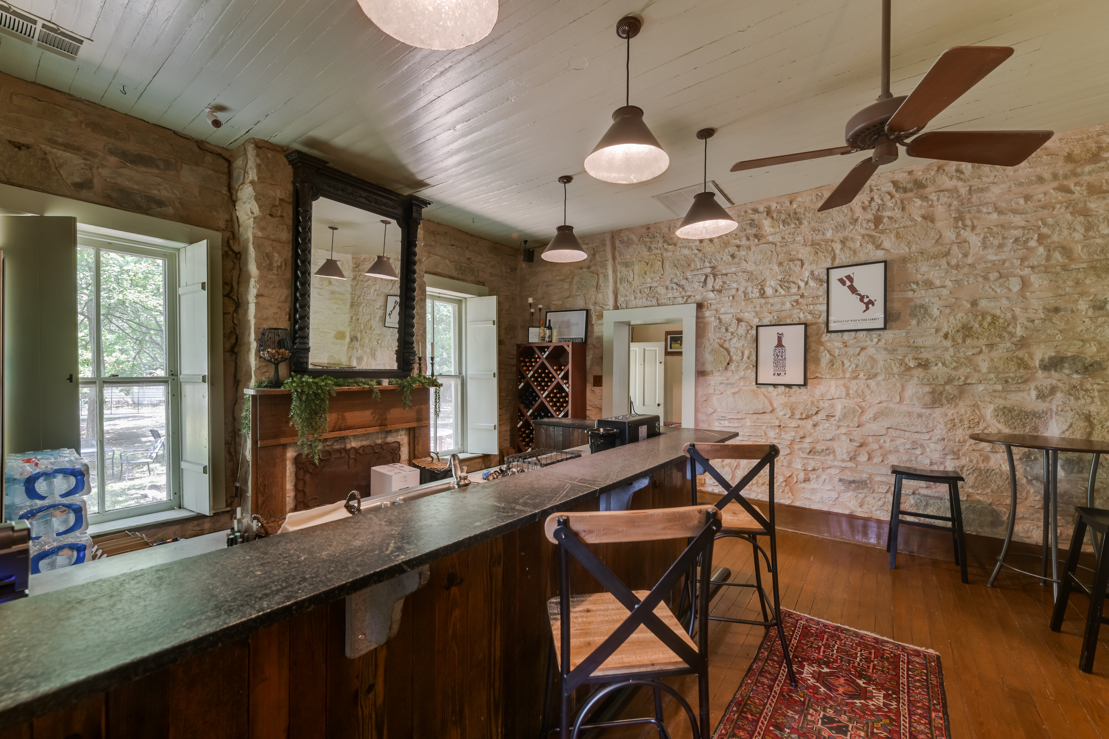 802 S Austin Street Comanche TX 76442