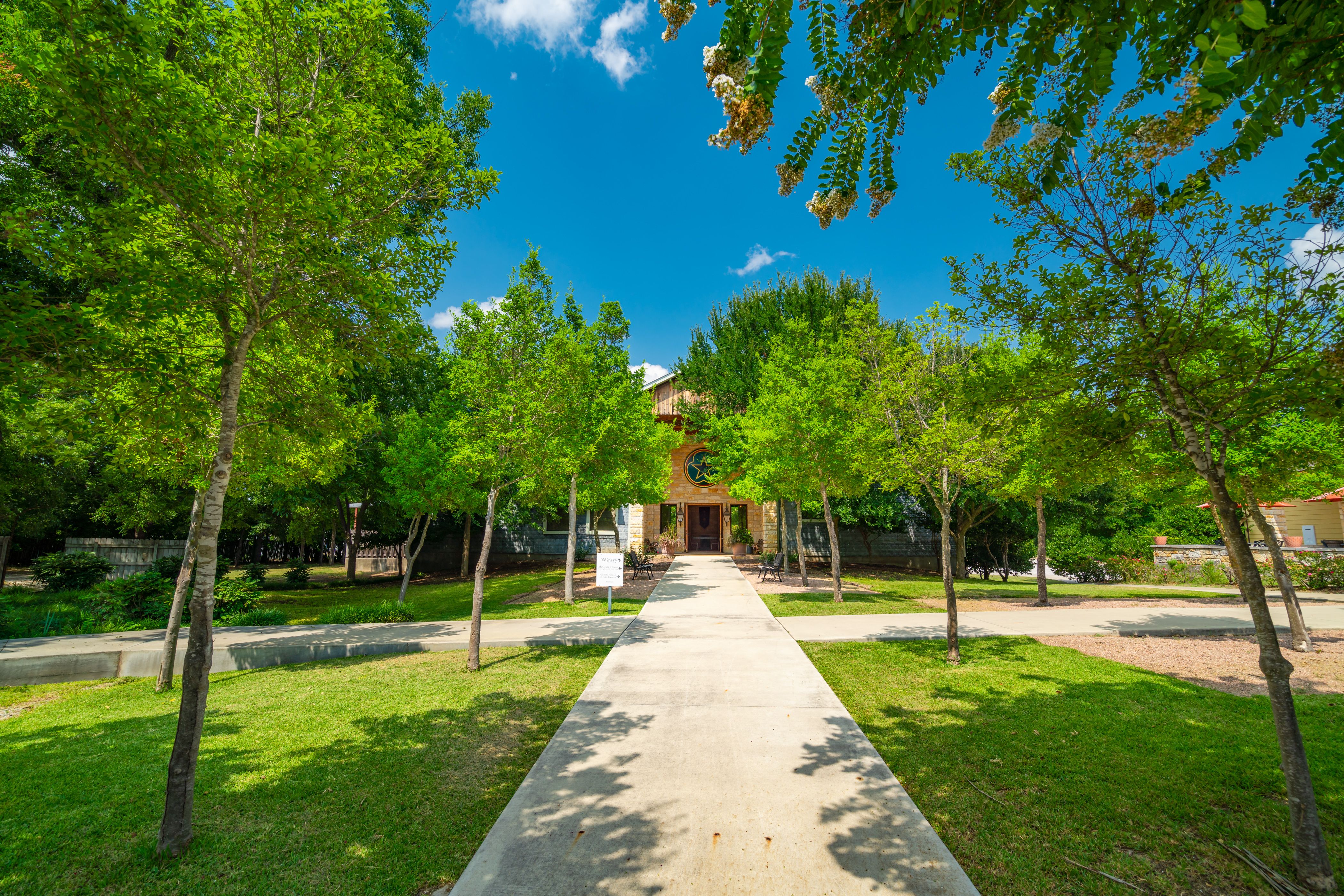 802 S Austin Street Comanche TX 76442