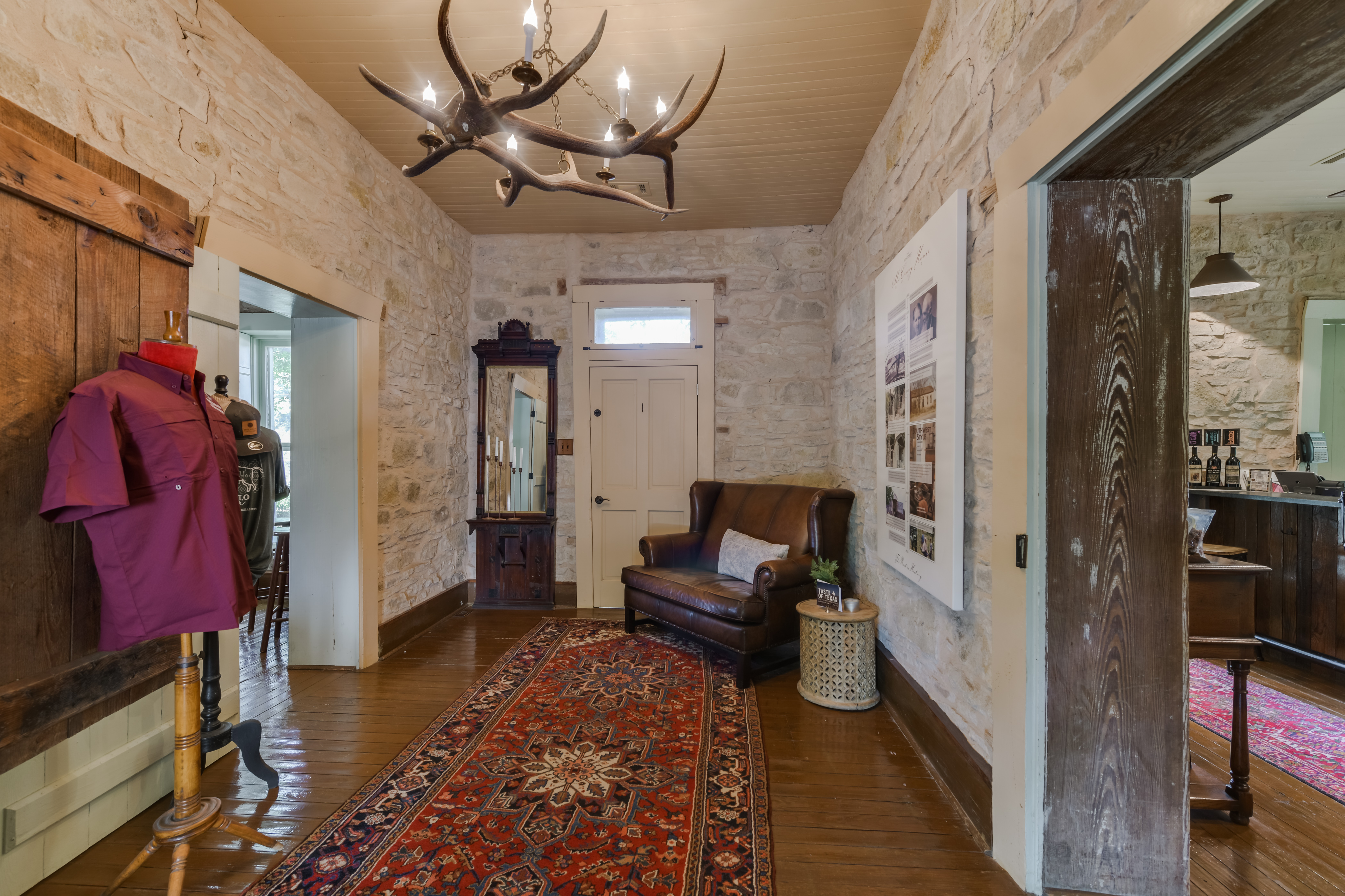 802 S Austin Street Comanche TX 76442
