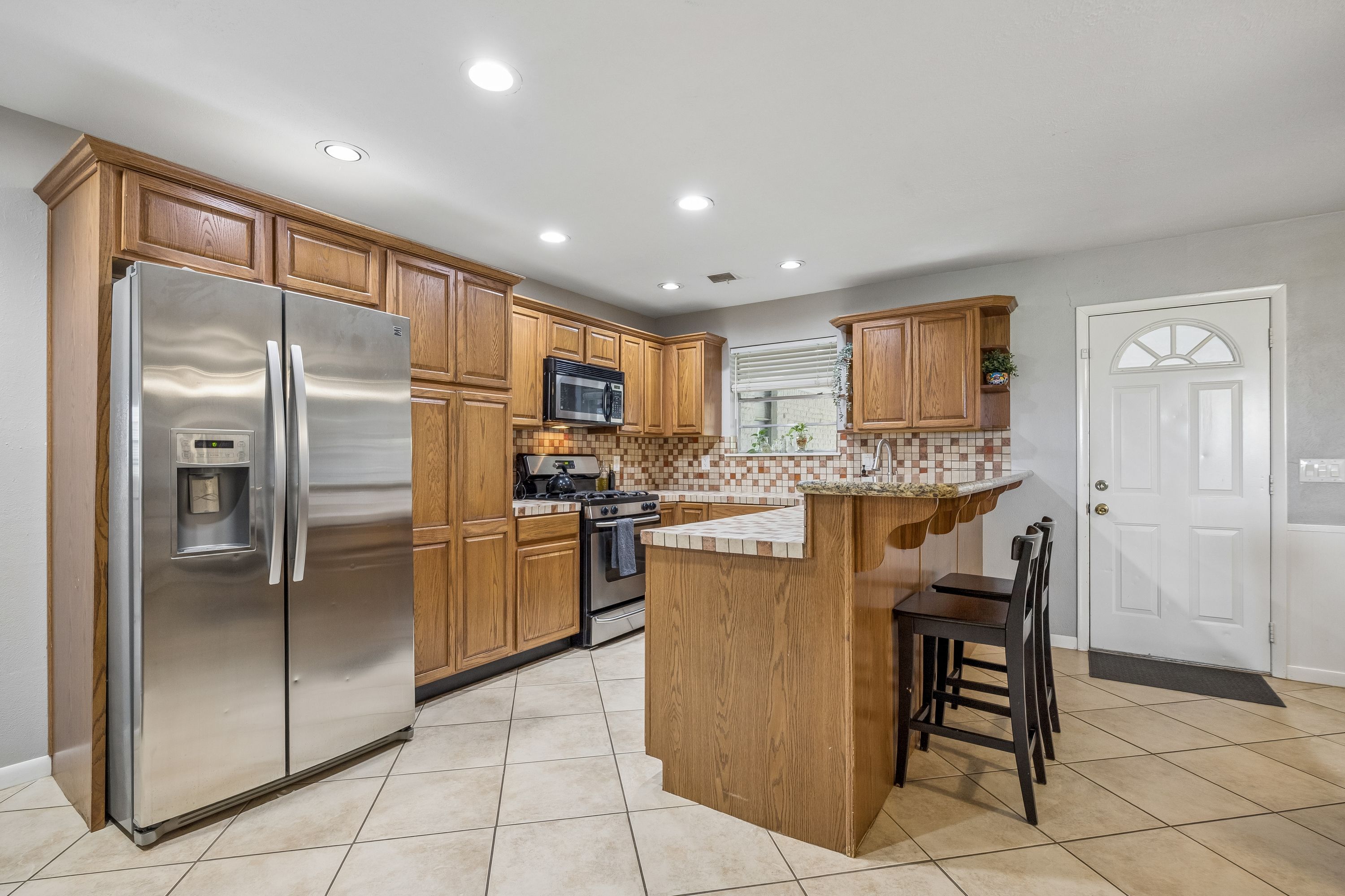 635 Classen Drive Dallas TX 75218