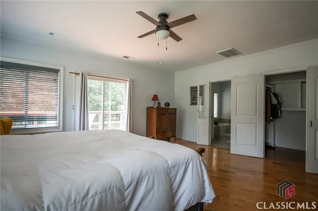 1079 Hardeman Farm Road Carnesville GA 30521