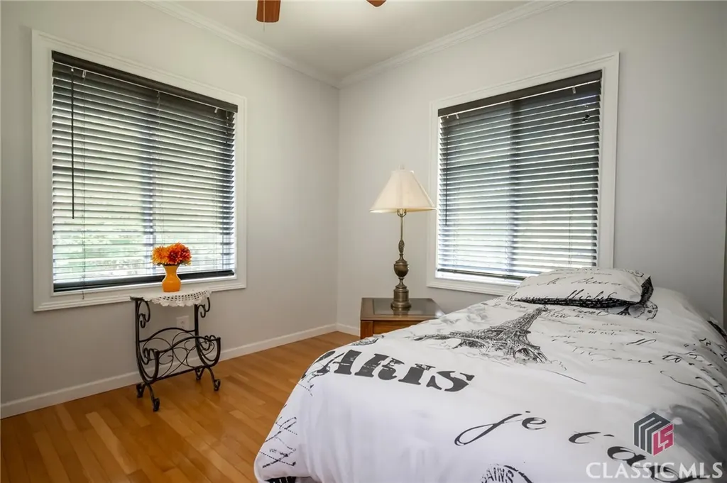 1079 Hardeman Farm Road Carnesville GA 30521