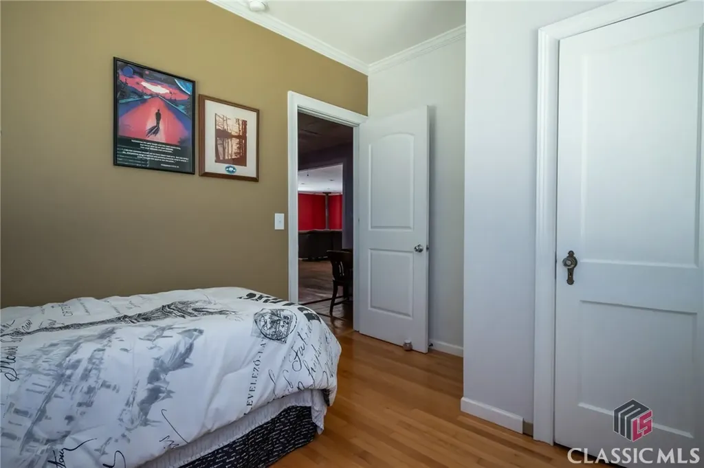 1079 Hardeman Farm Road Carnesville GA 30521