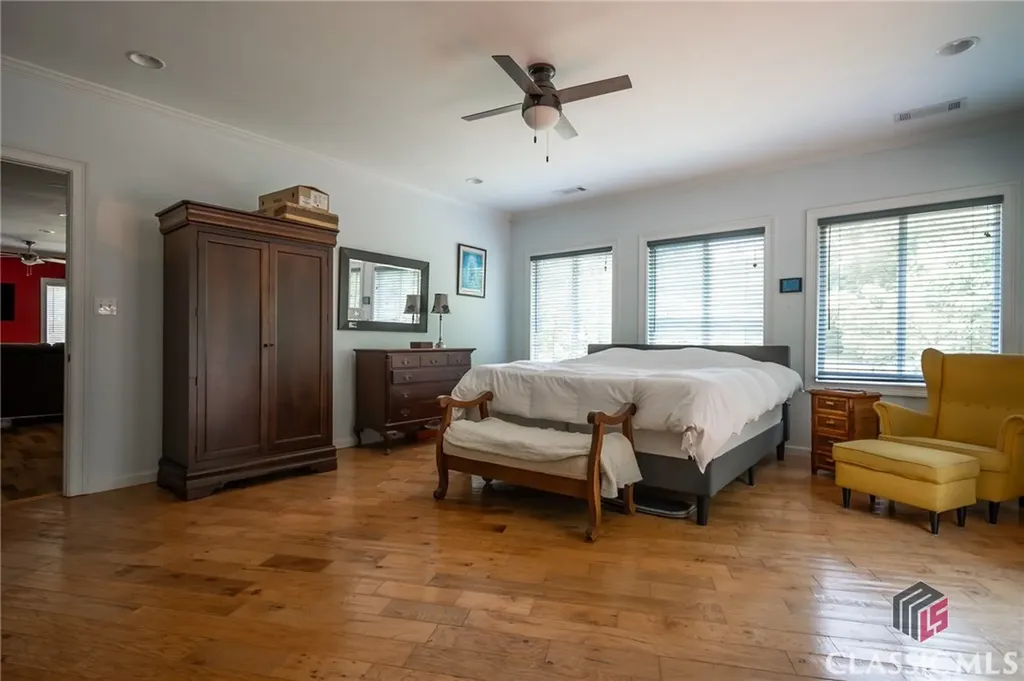 1079 Hardeman Farm Road Carnesville GA 30521