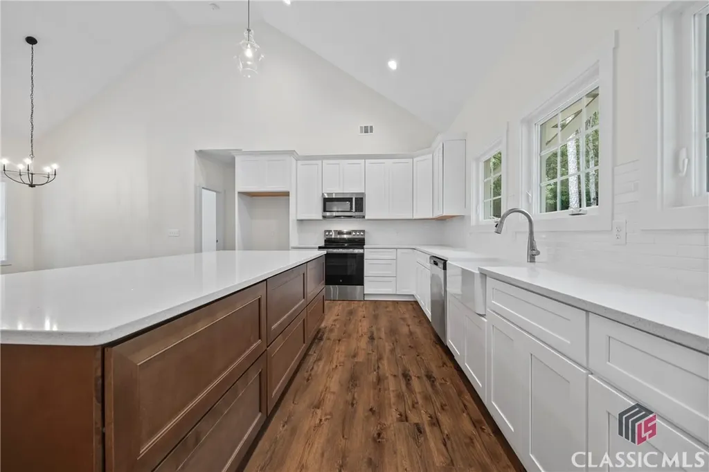 177 Hancock Way Baldwin GA 30511