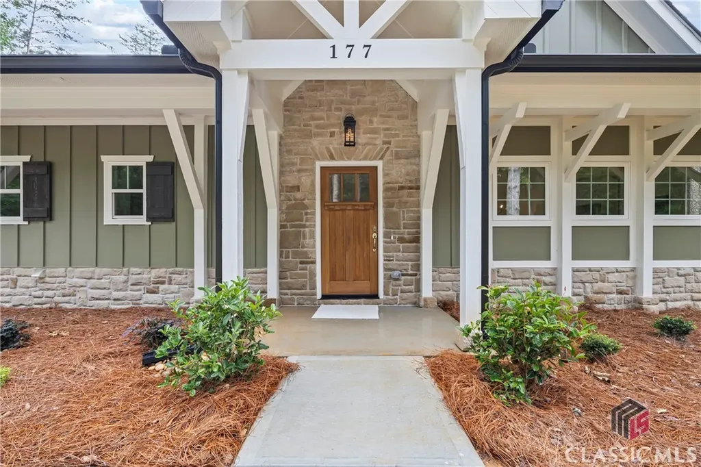 177 Hancock Way Baldwin GA 30511