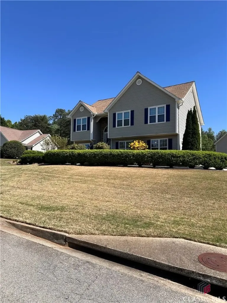 6241 Saturn Drive Flowery Branch GA 30542