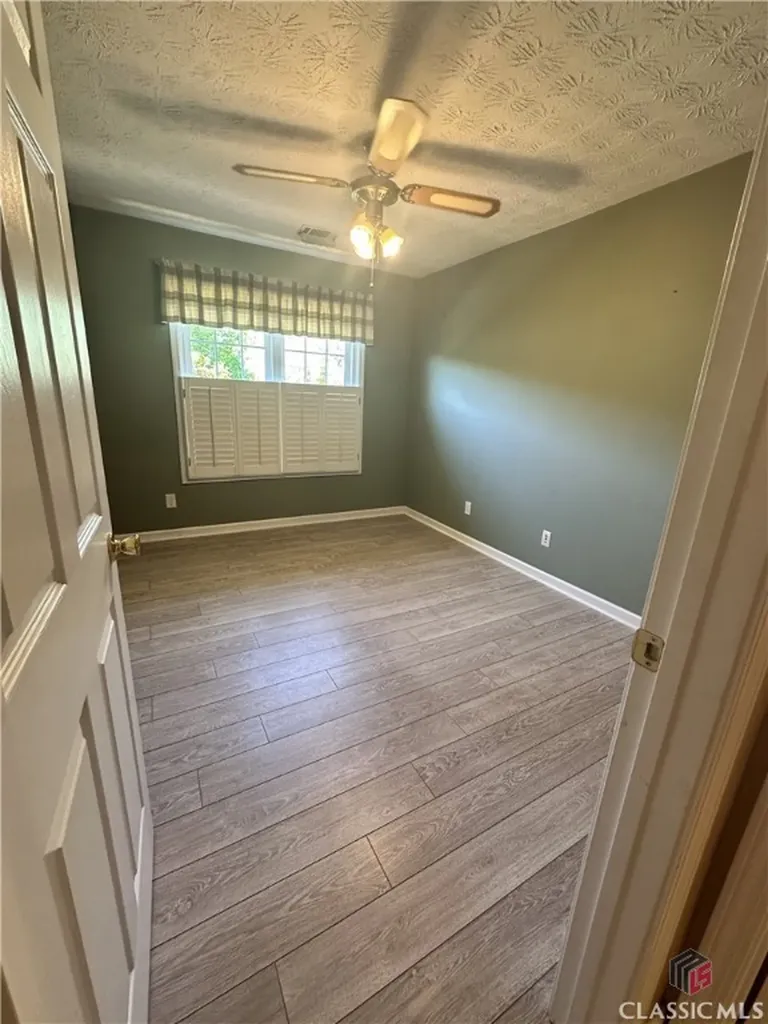 6241 Saturn Drive Flowery Branch GA 30542