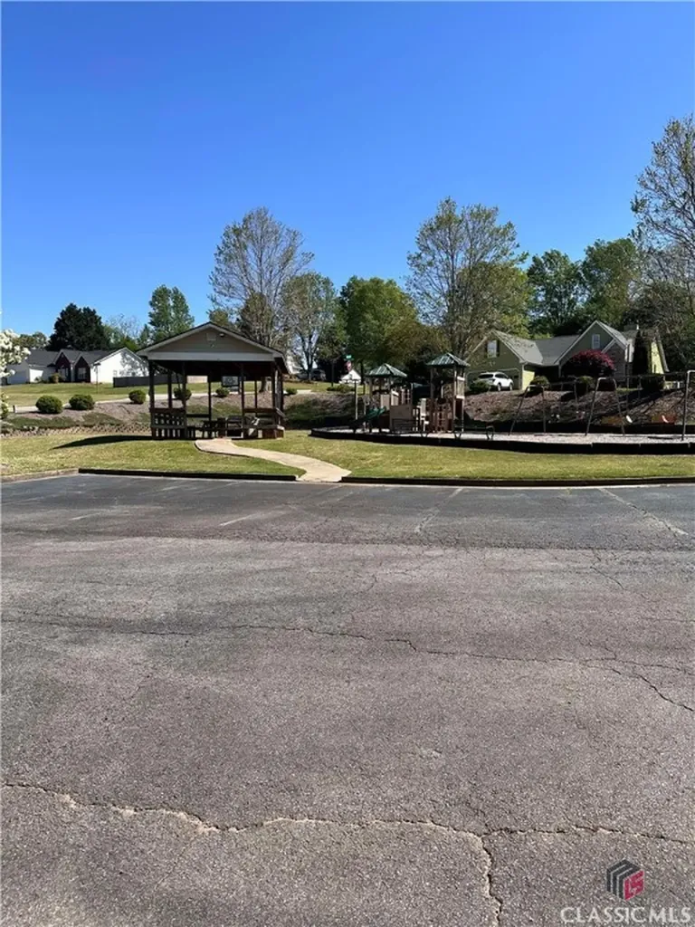 6241 Saturn Drive Flowery Branch GA 30542