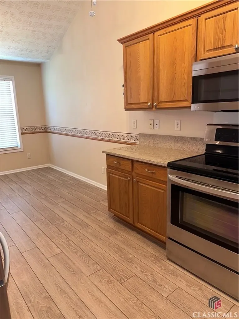 6241 Saturn Drive Flowery Branch GA 30542