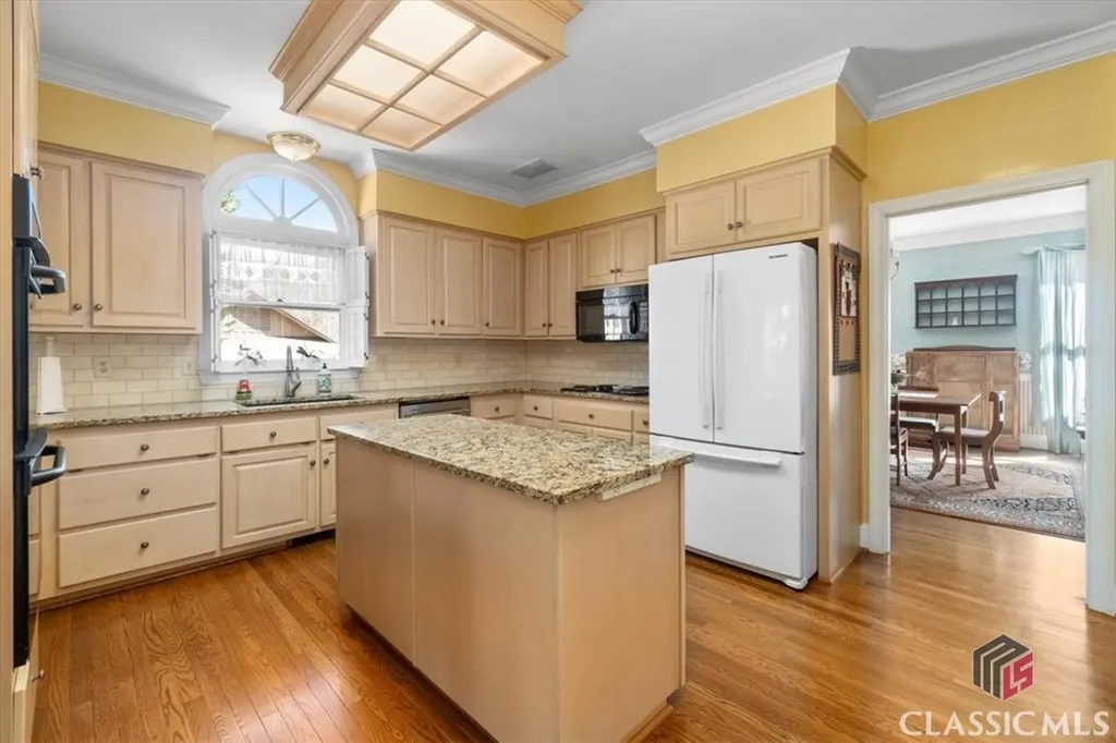 155 Fox Trace Athens GA 30606