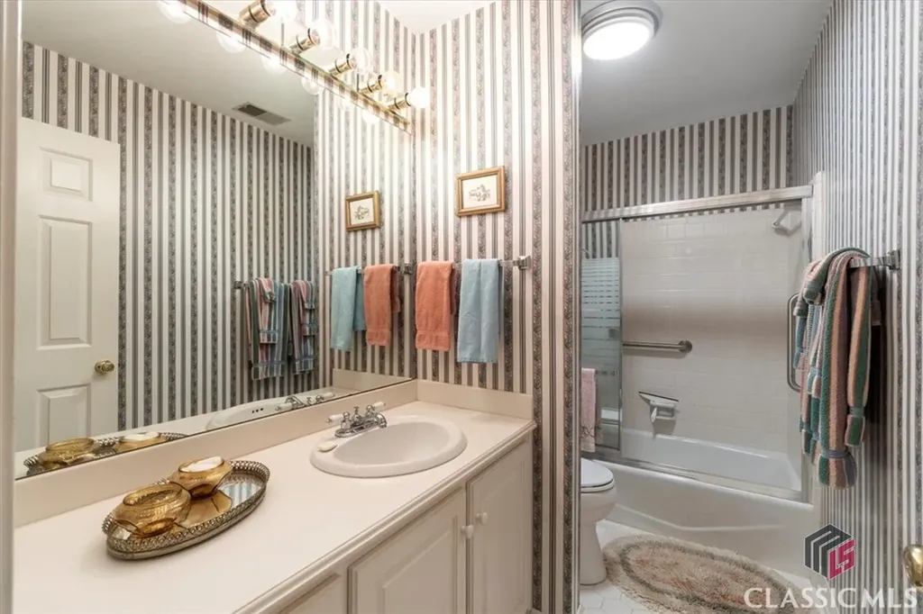 155 Fox Trace Athens GA 30606