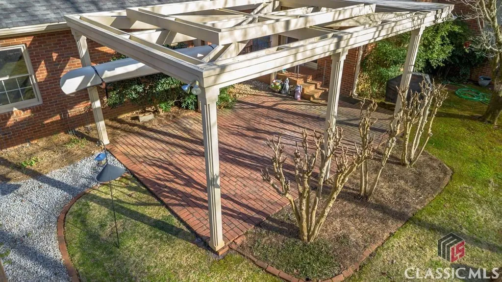 155 Fox Trace Athens GA 30606