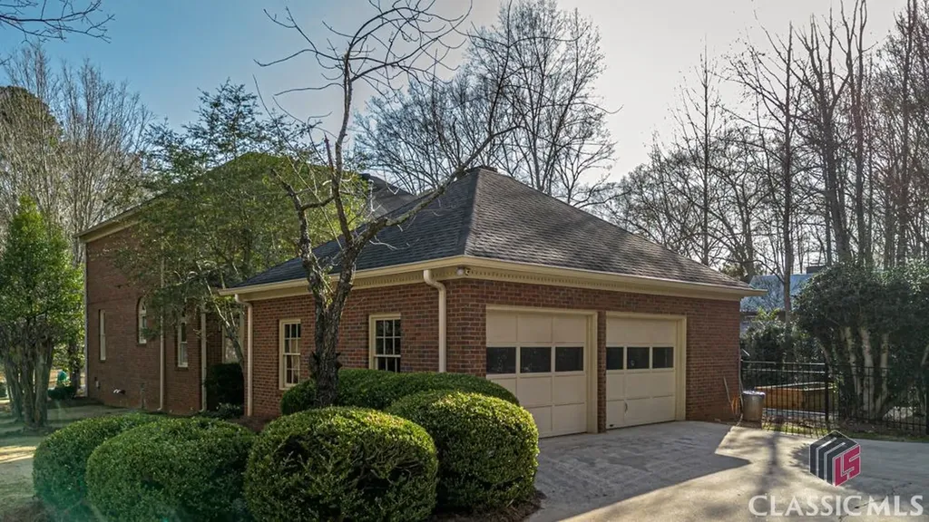 155 Fox Trace Athens GA 30606