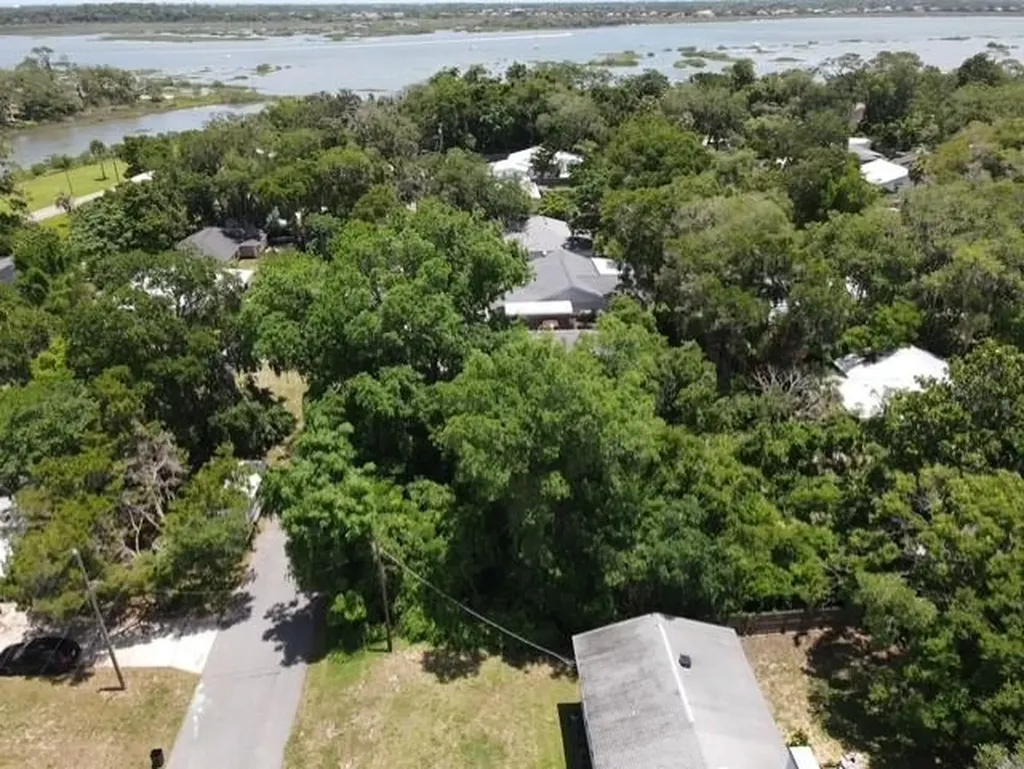 122 Mohegan St Augustine FL 32086