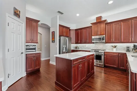509 Basswood Court St Johns FL 32259