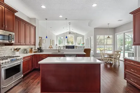 509 Basswood Court St Johns FL 32259