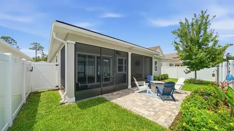 40 Moana Court Palm Coast FL 32137