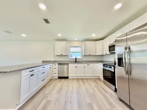 4571 Sixth Avenue St Augustine FL 32095