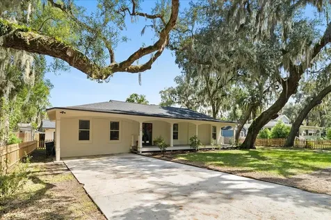 708 Myrtle Avenue Green Cove Springs FL 32043