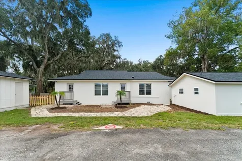 708 Myrtle Avenue Green Cove Springs FL 32043