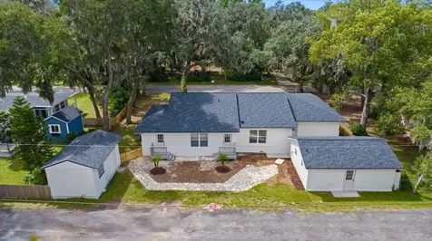 708 Myrtle Avenue Green Cove Springs FL 32043