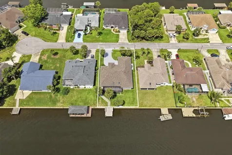 13 College Court Palm Coast FL 32137