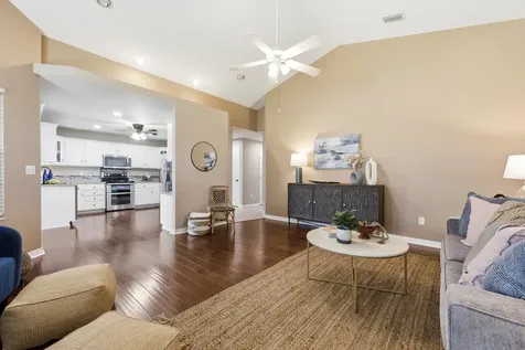 241 Crystal Cove Drive Palatka FL 32177