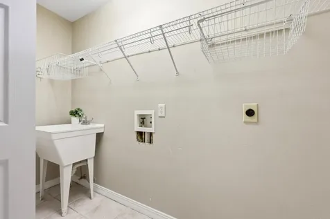241 Crystal Cove Drive Palatka FL 32177