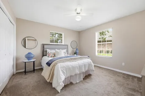 241 Crystal Cove Drive Palatka FL 32177