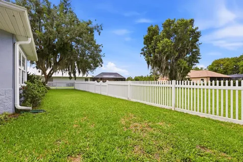 241 Crystal Cove Drive Palatka FL 32177
