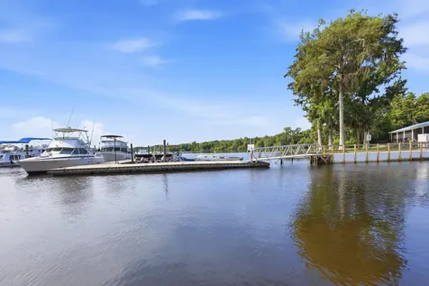 241 Crystal Cove Drive Palatka FL 32177
