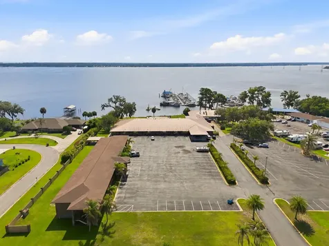 241 Crystal Cove Drive Palatka FL 32177