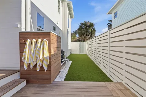 106 F Street St Augustine FL 32080