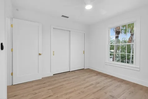 83 Comares Avenue St Augustine FL 32080