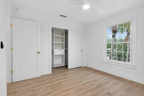83 Comares Avenue St Augustine FL 32080