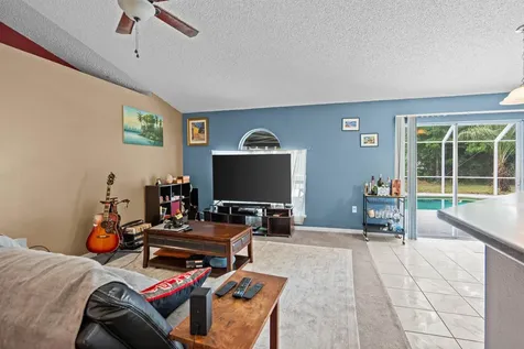 85 Sloganeer Trail Palm Coast FL 32164