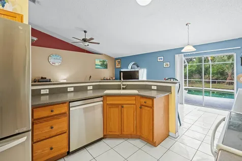 85 Sloganeer Trail Palm Coast FL 32164