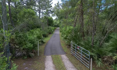 1098 Cherry Tree Road St Augustine FL 32086