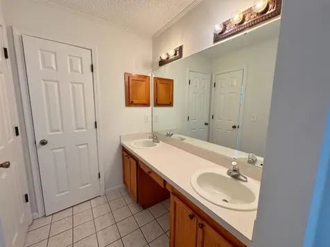 2086 Magnus Lane Jacksonville FL 32246