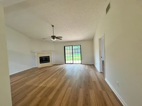2086 Magnus Lane Jacksonville FL 32246