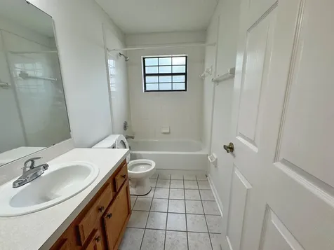 2086 Magnus Lane Jacksonville FL 32246