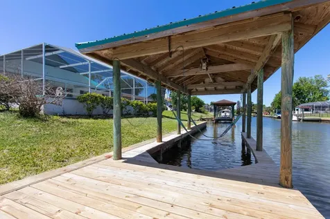 21 S Crescent Court Palm Coast FL 32137