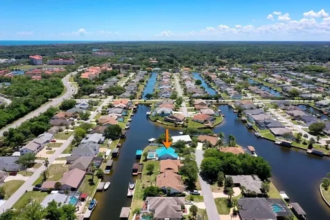 21 S Crescent Court Palm Coast FL 32137