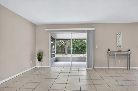 330 Shores Boulevard St Augustine FL 32086